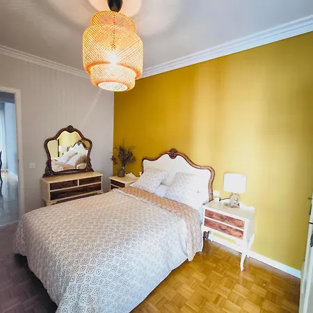 Apartment Centro En Familia Con Encanto 130m2